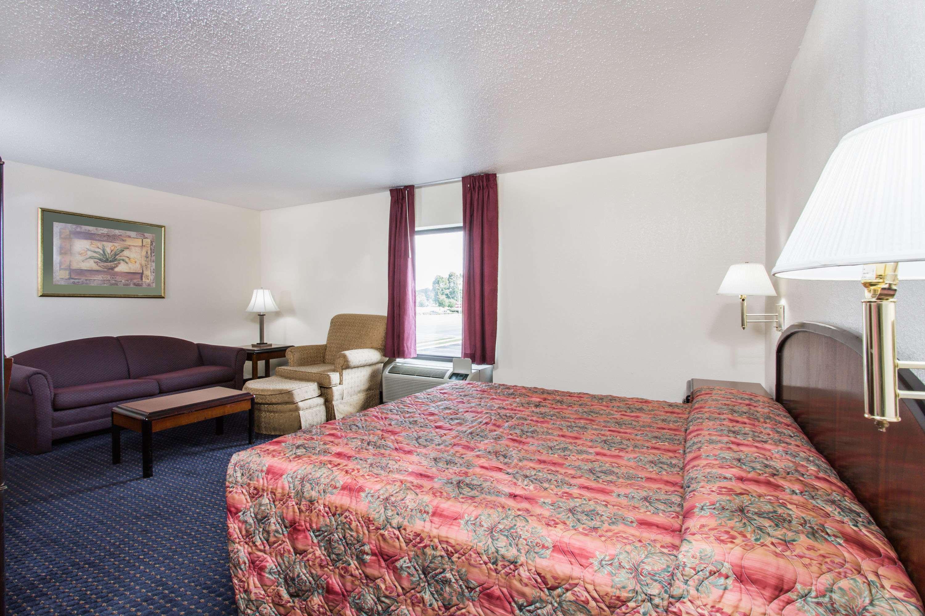 Knights Inn Virginia Beach Lynnhaven Экстерьер фото